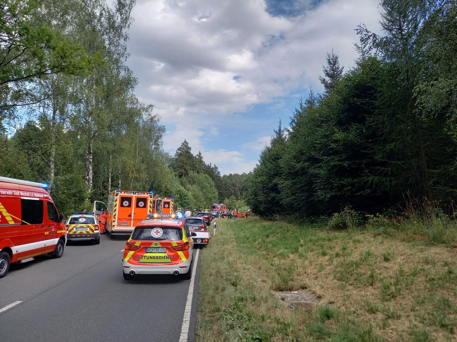 28.07.2022 – 16.07 Uhr – ST2395 Störnstein>Floß – THL 3 VU eCall ohne Spracherwiderung